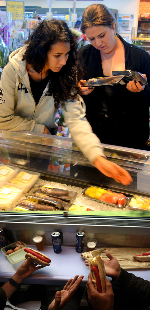 Supermarché TGV - Agrandir l'image, .JPG 1.7Mo (fenêtre modale)